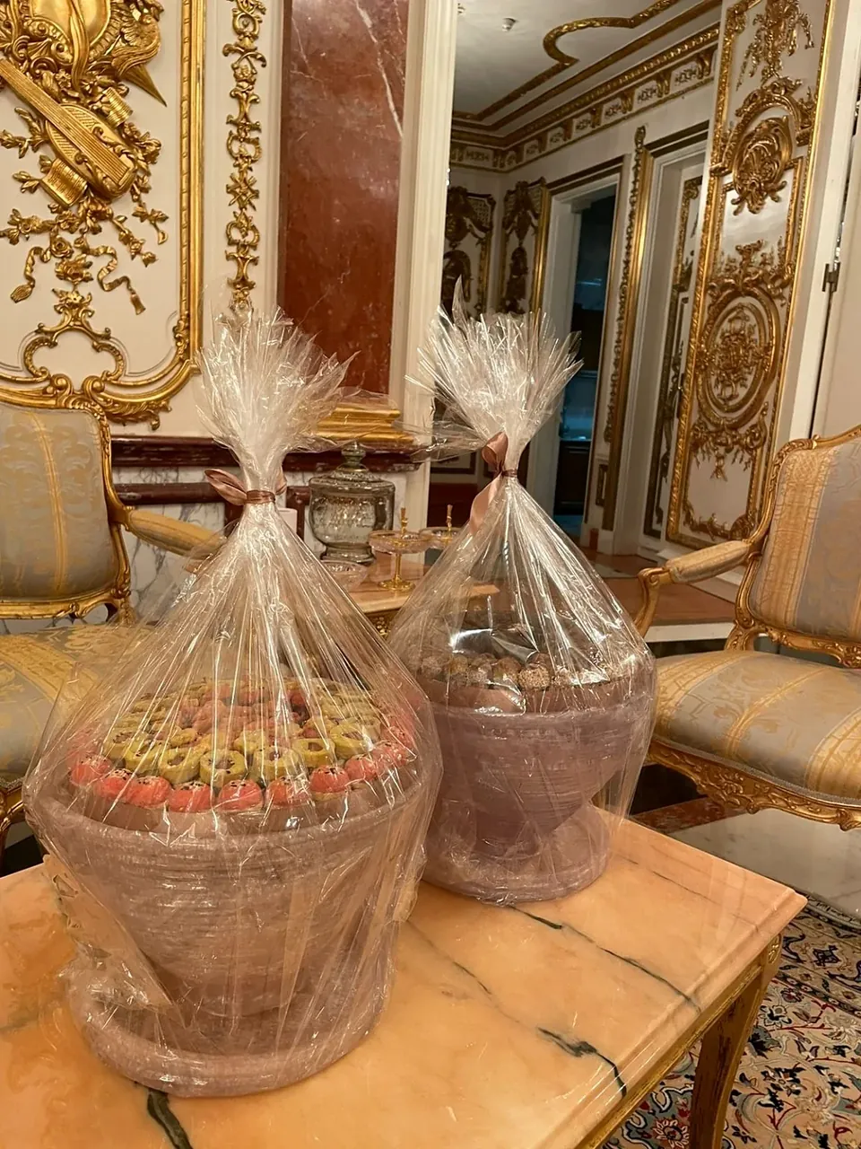 تجهيزات مأكولات مغلفة